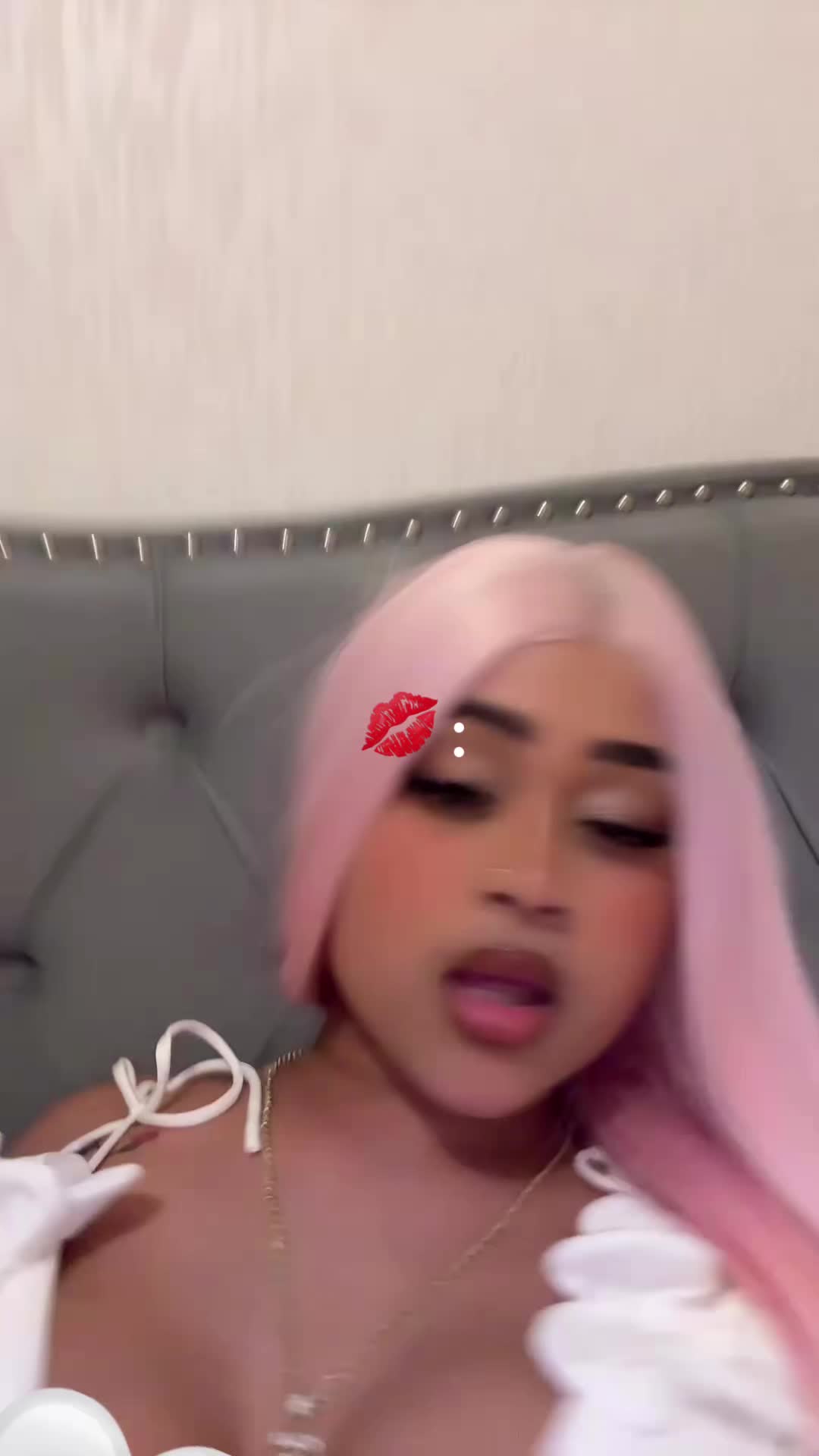 @𝓝𝓮𝓷𝓪 🌸