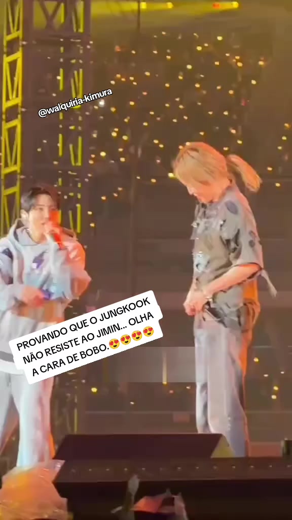 @walquíria Kimura🐰💜🐥