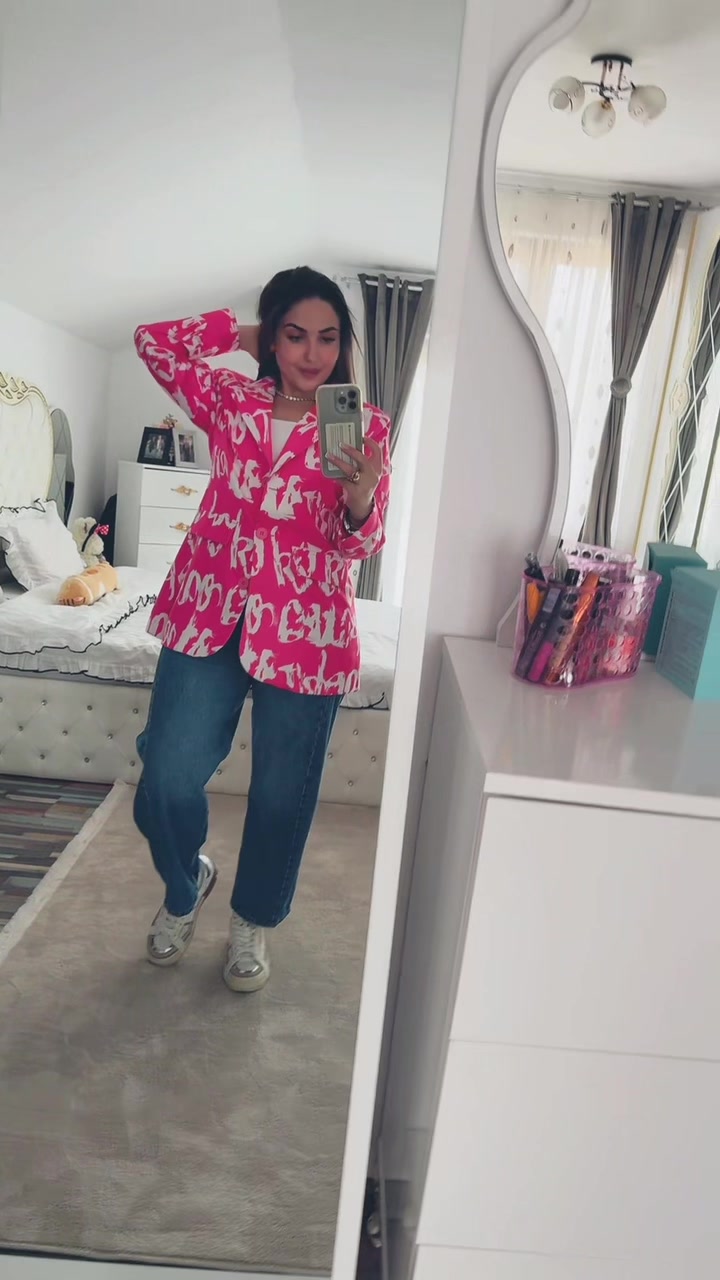 @Catalina Munteanu