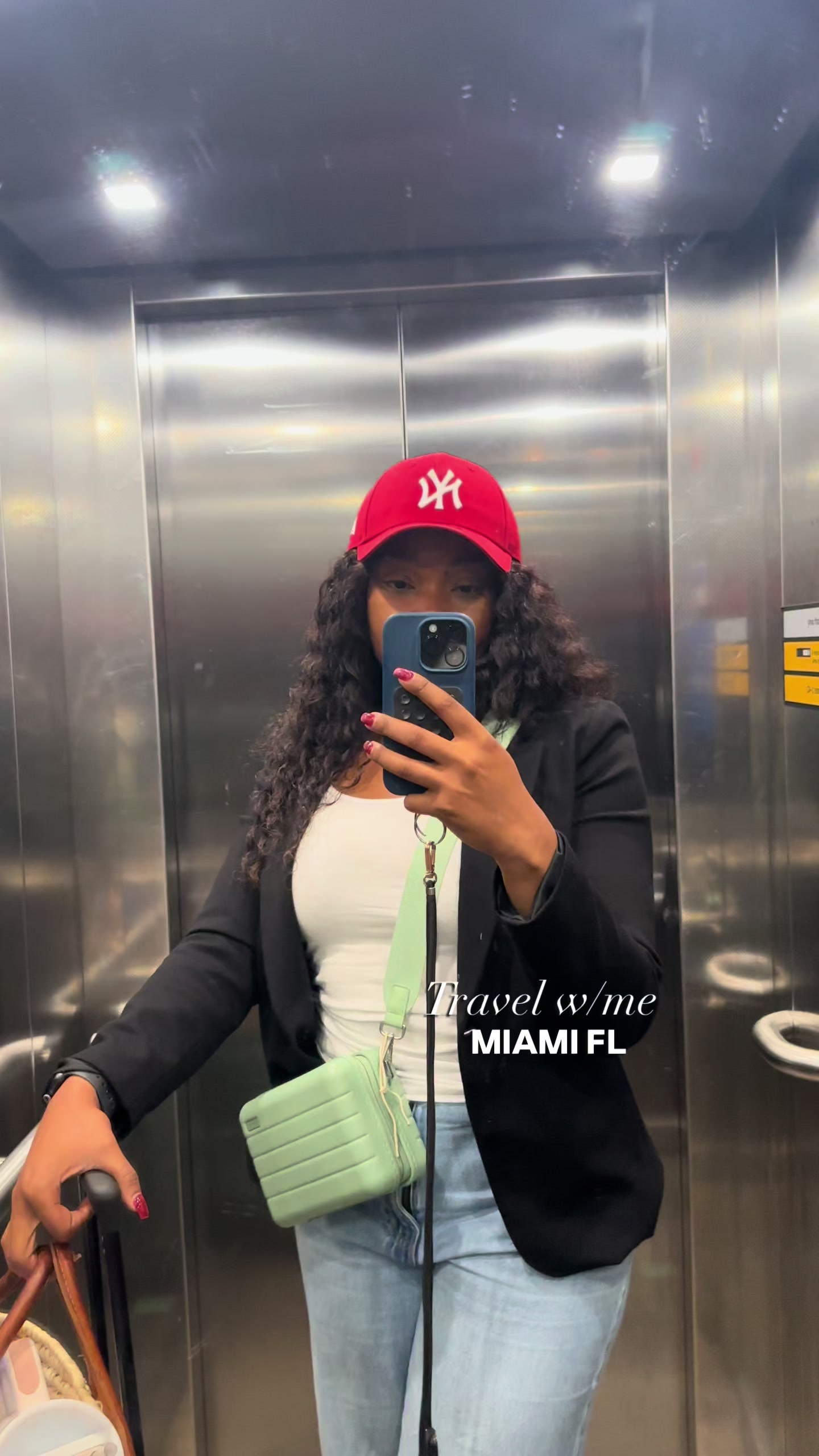 @Adebola MBV | Travel 🧳 ☀️ 🌴
