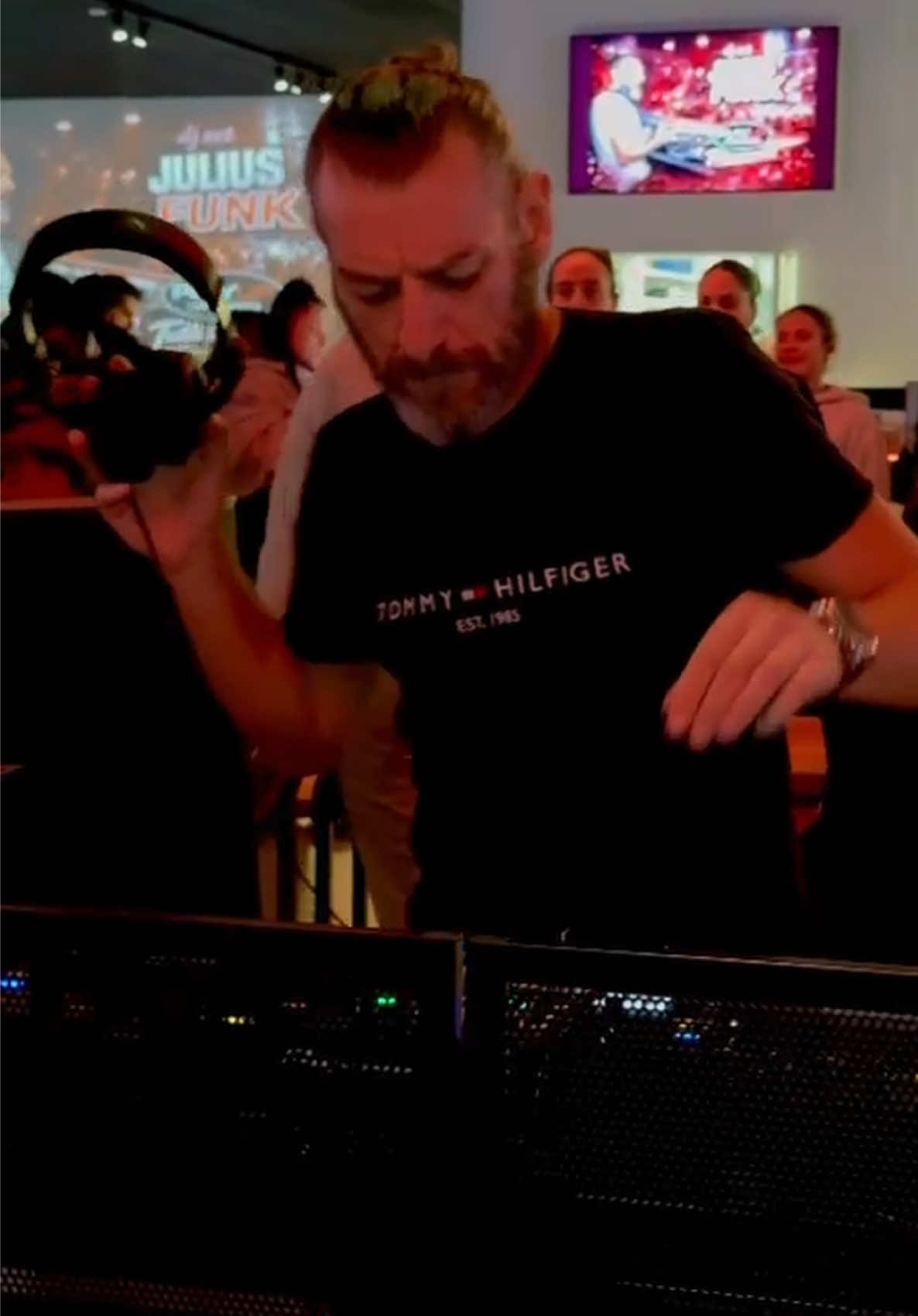 @JULIUS FUNK DJ