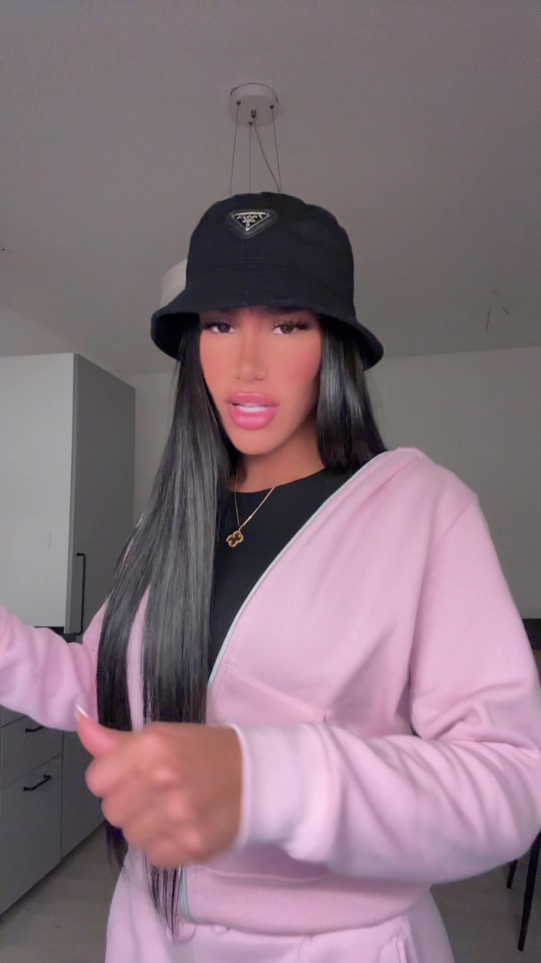 @Riri 🖤