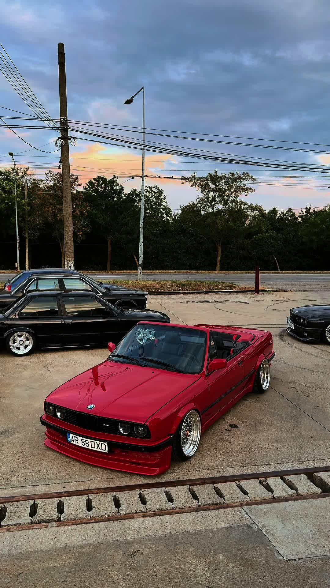 @BMW E30 Arad