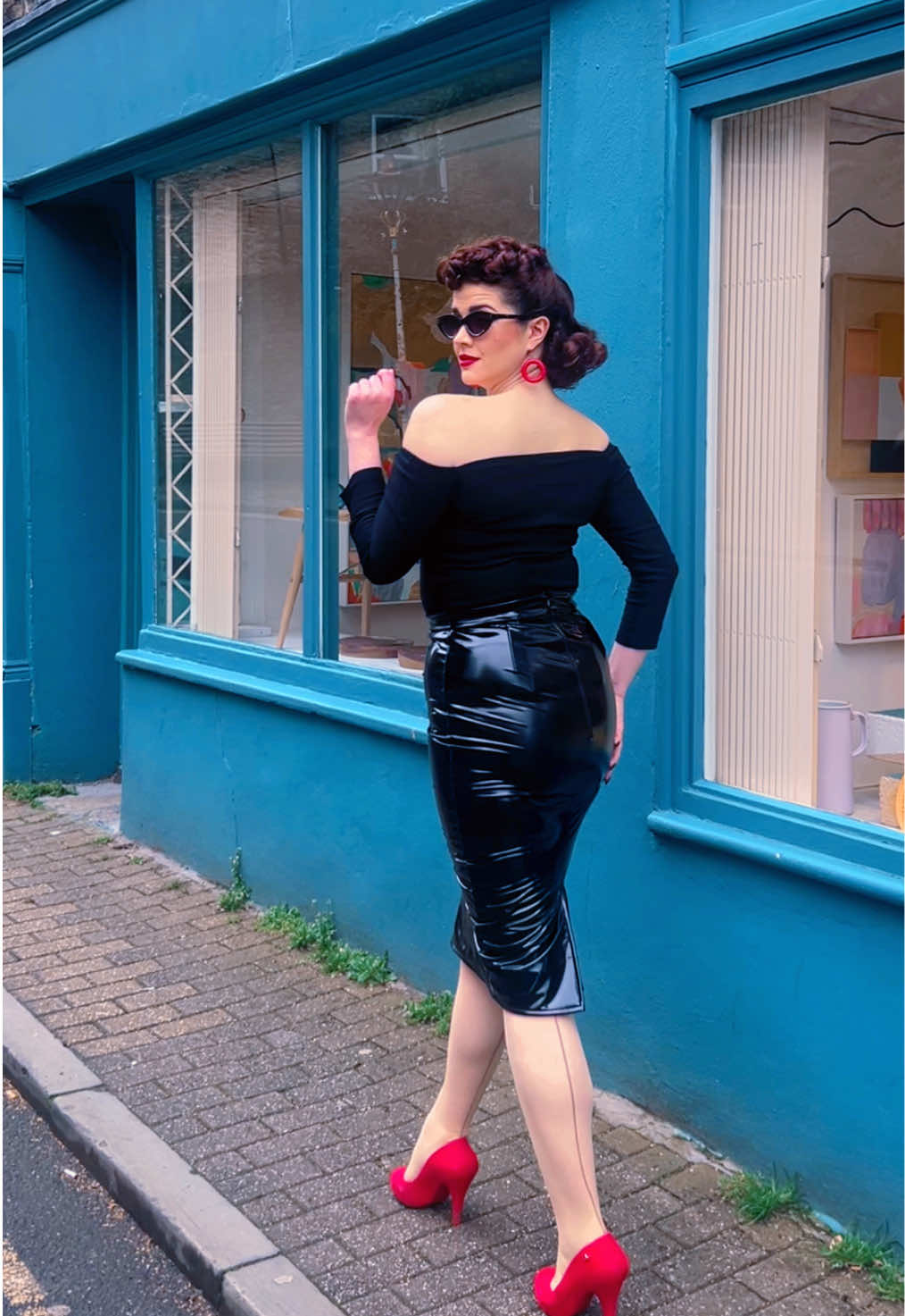 @Deadly - vintage pinup shop
