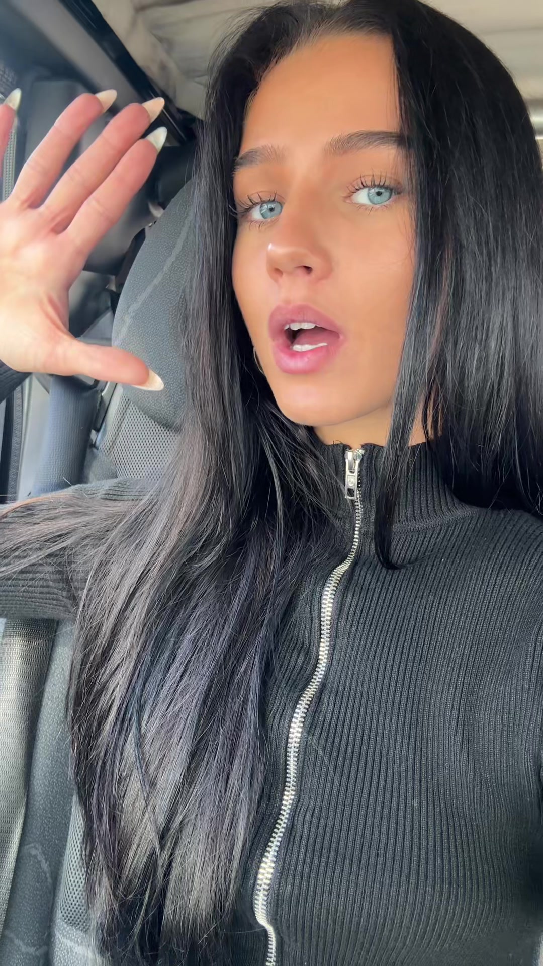 @Luisa🪐