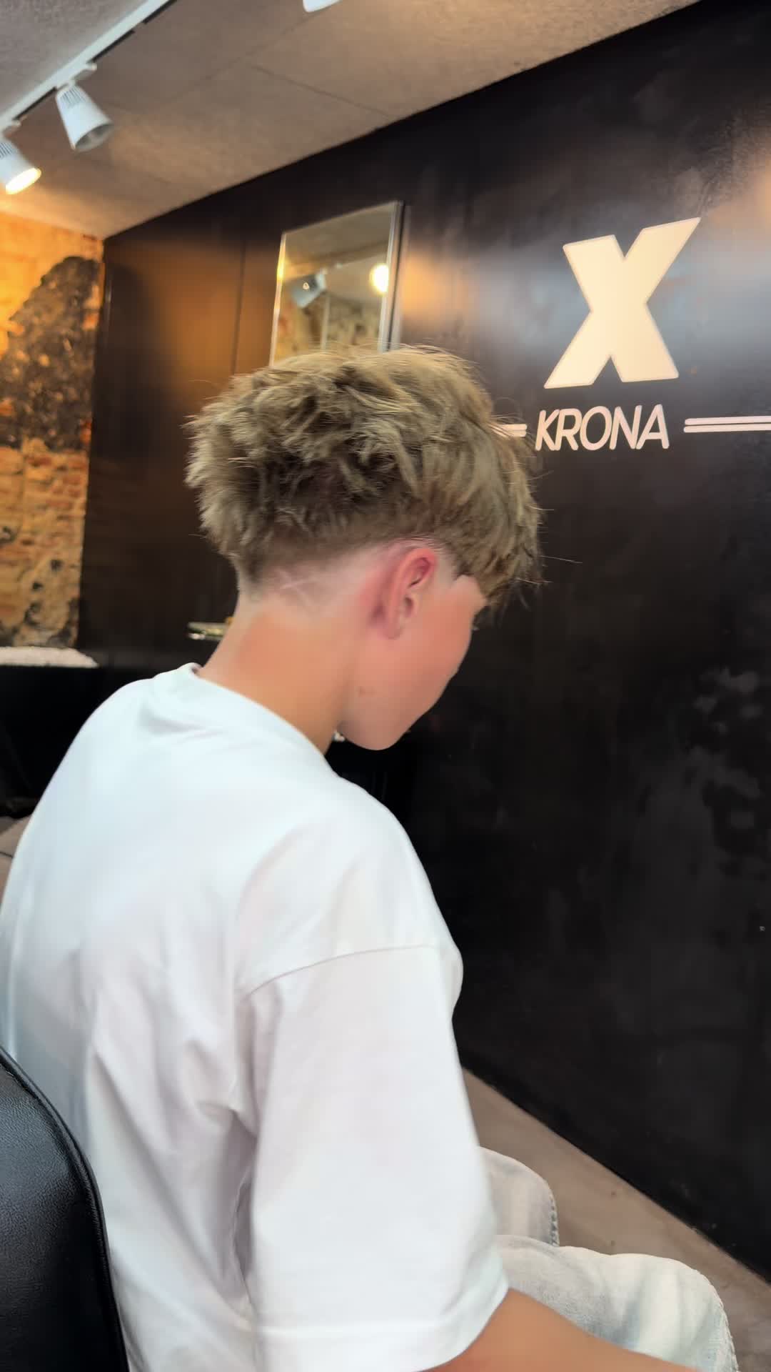 @Xkrona