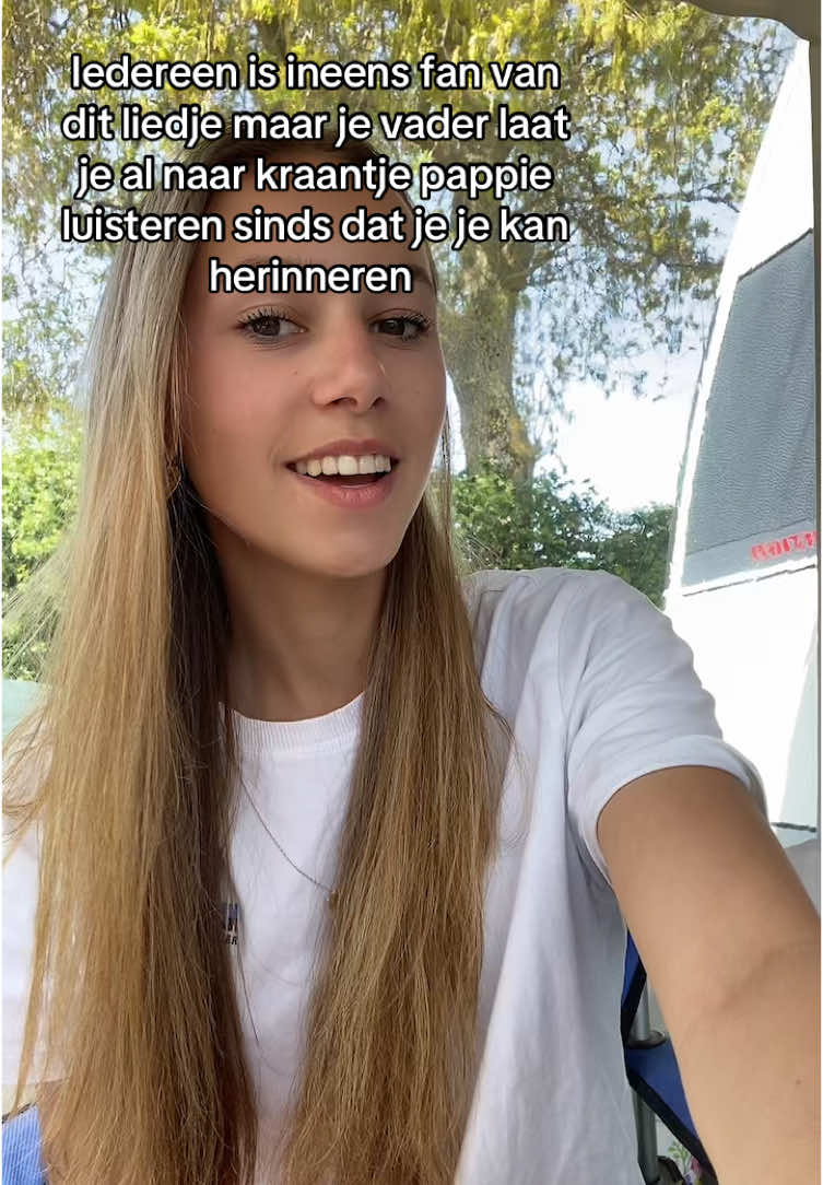 @esmeeexx