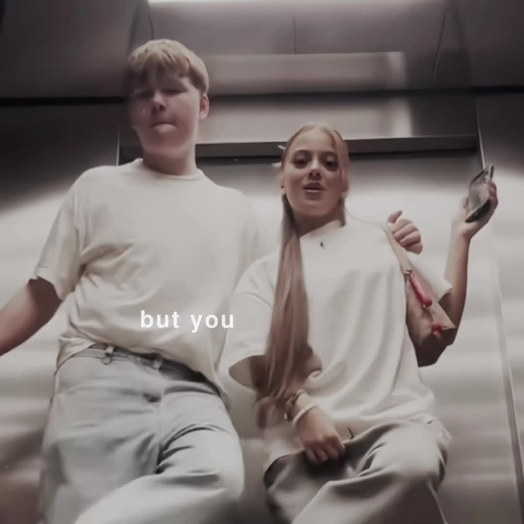 @𝐧𝐢𝐢𝐤𝐚