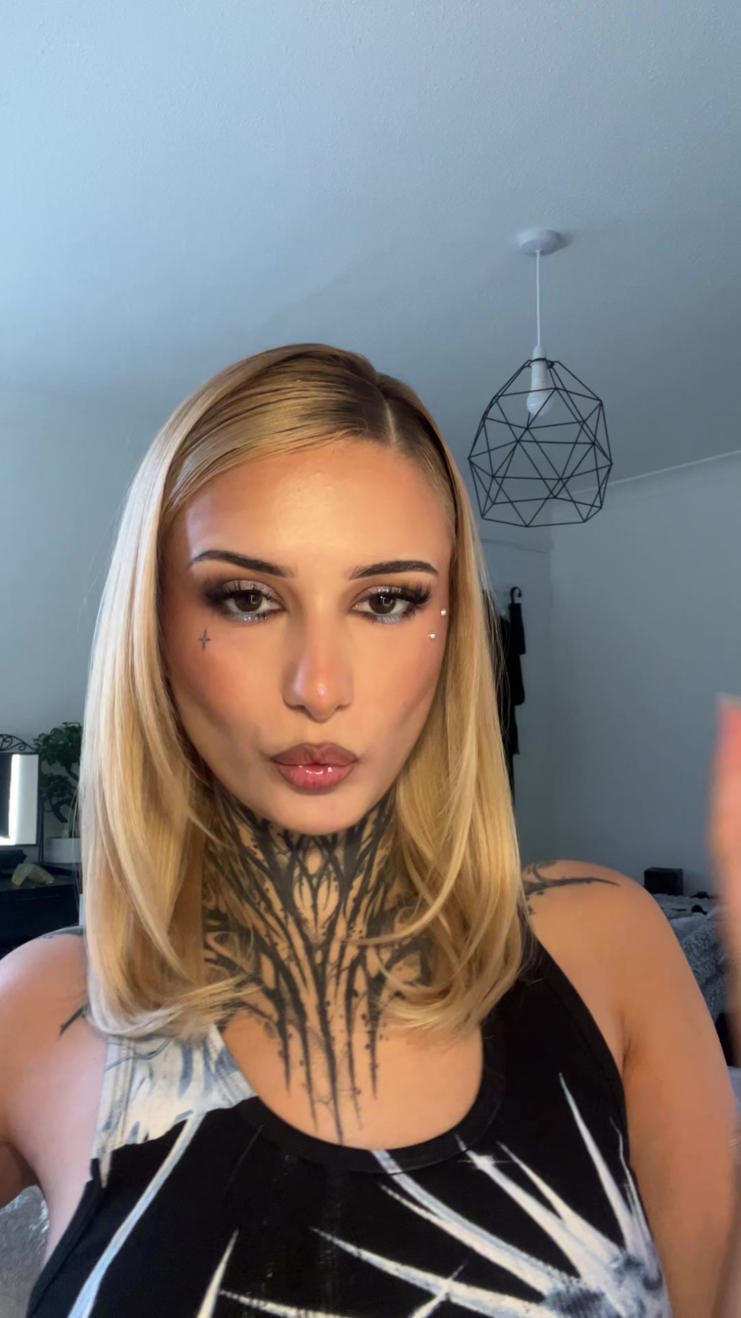 @A.milii3