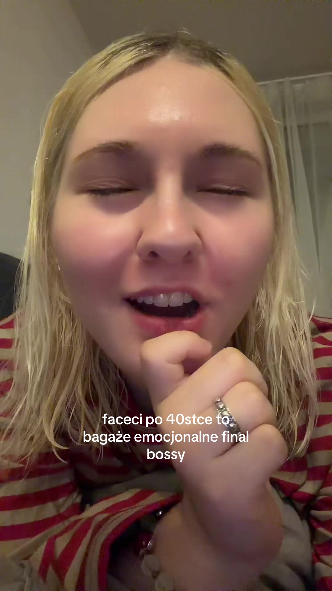 @janie_