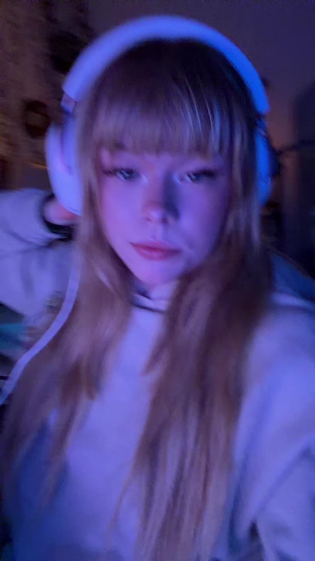 @redcharlotte