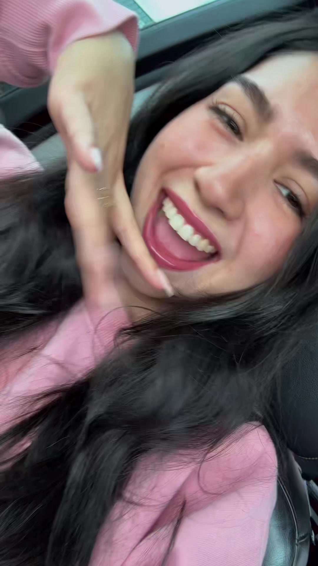 @ᒪIᒪᒪIᗩᑎ ᗷOᑎIᒪᒪᗩ.🦒