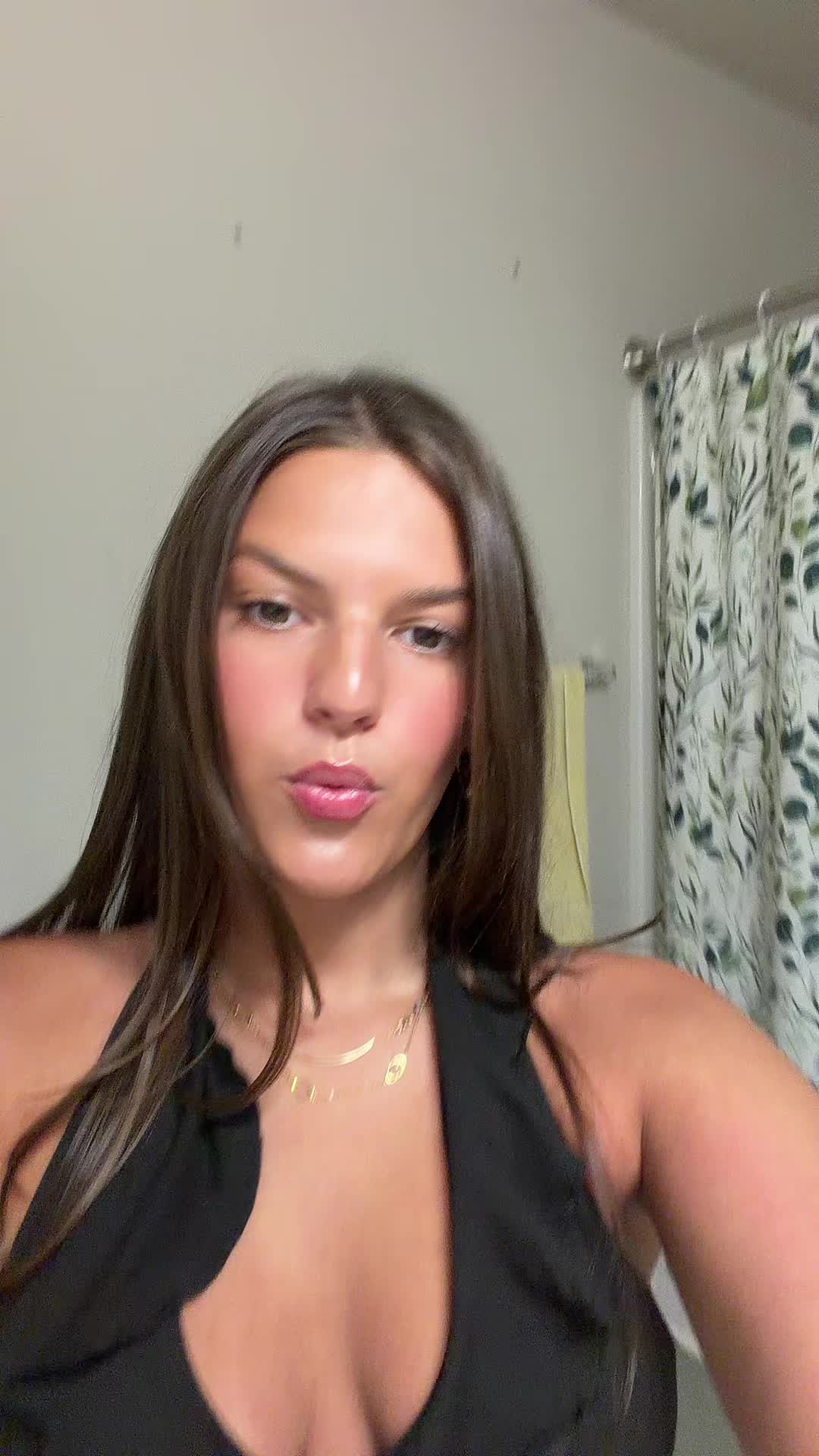 @leahjay