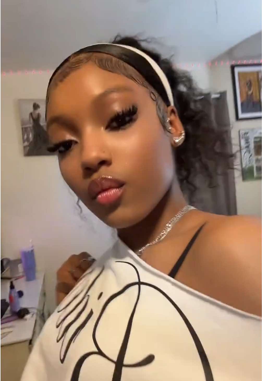 @kissmiass