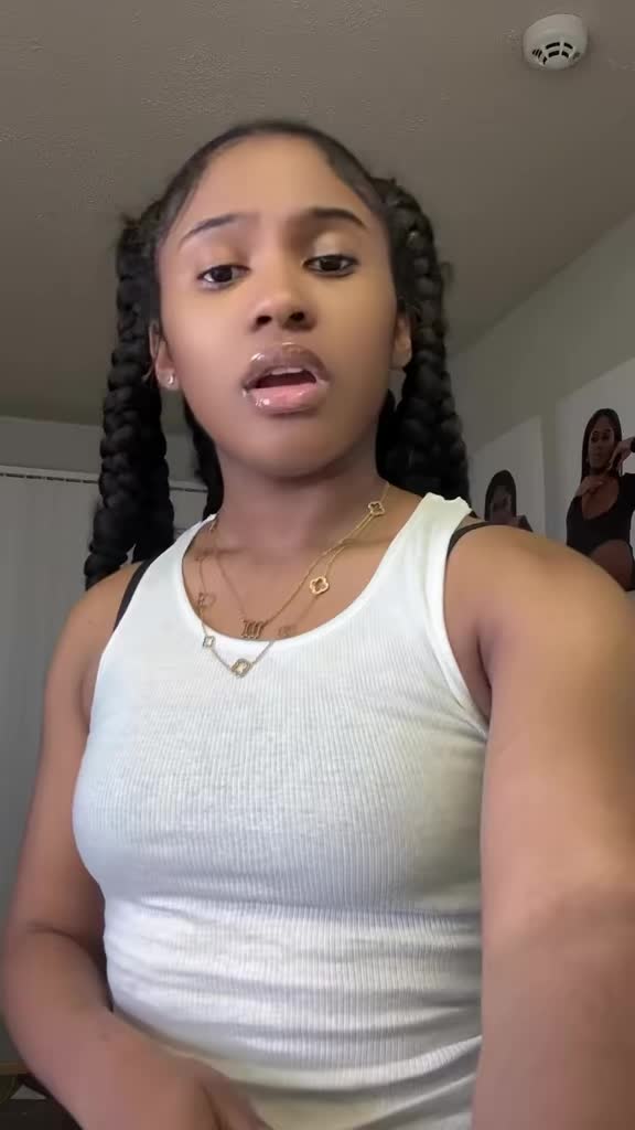 @PR_Kween_