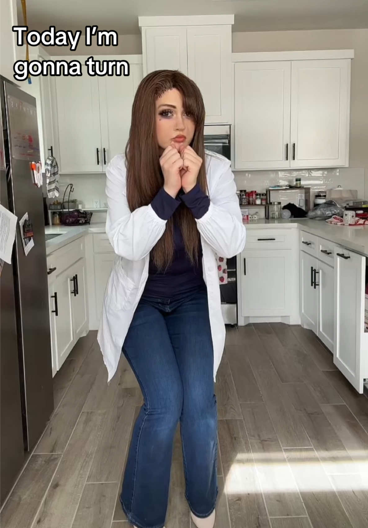 @vemnila | tall cosplayer