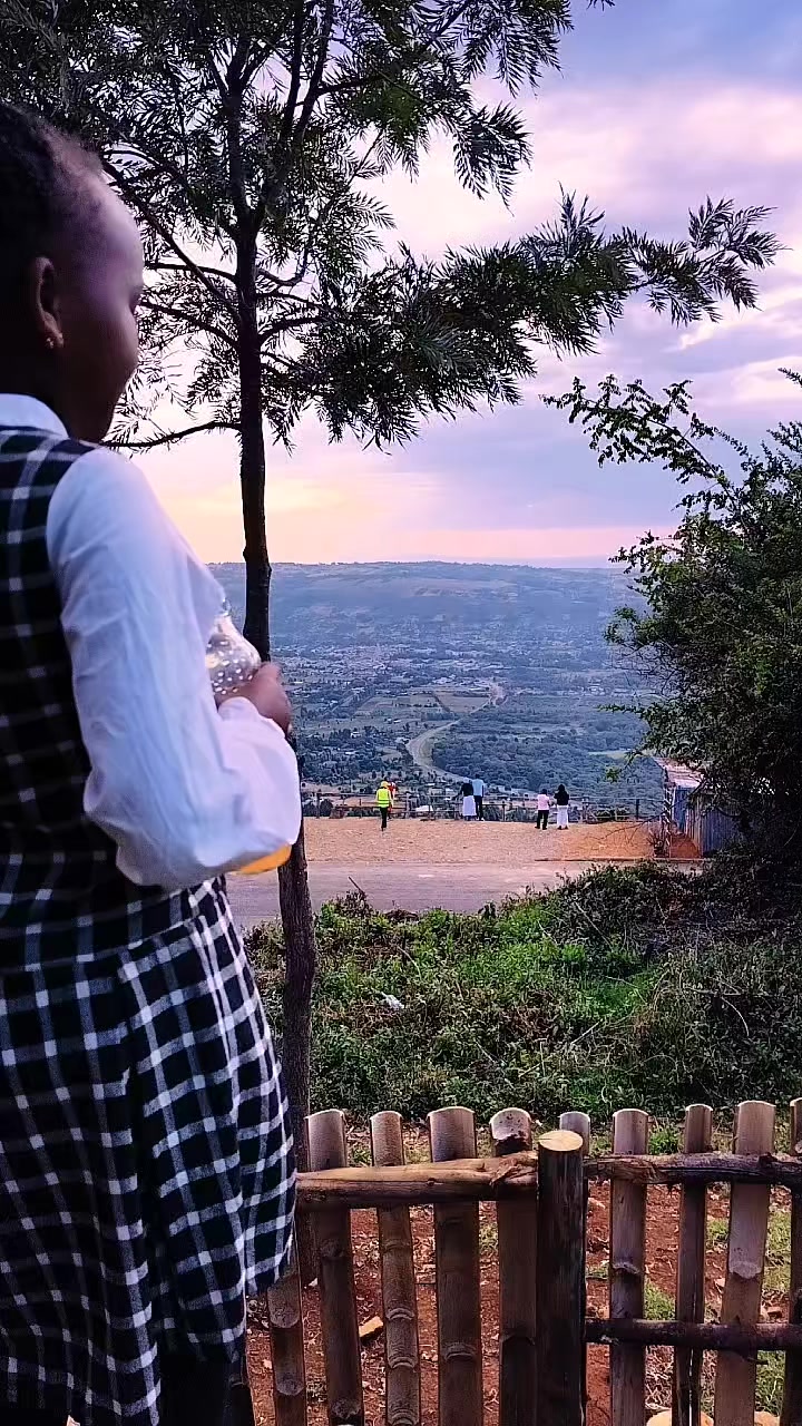 @𝗲𝘀𝘁𝗮_𝘁𝗵𝗲𝘀𝘁𝗮𝗿🎀🇰🇪