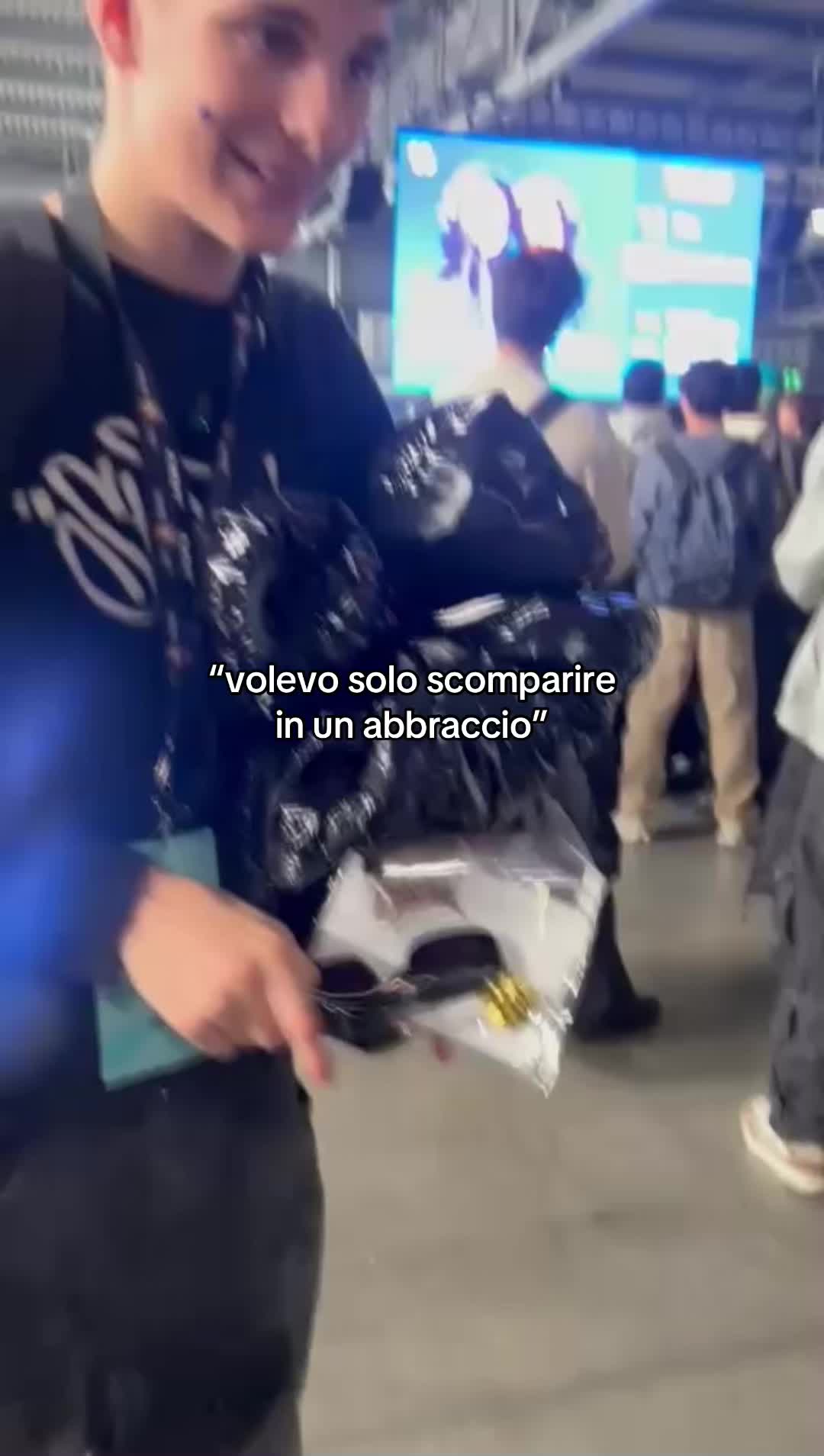 @Ananaseutum💜🍍