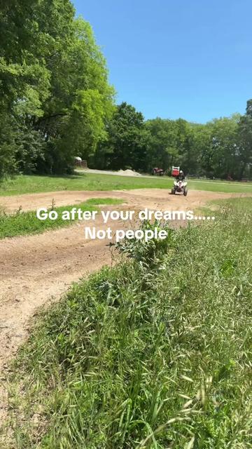 @paisleywestofficial