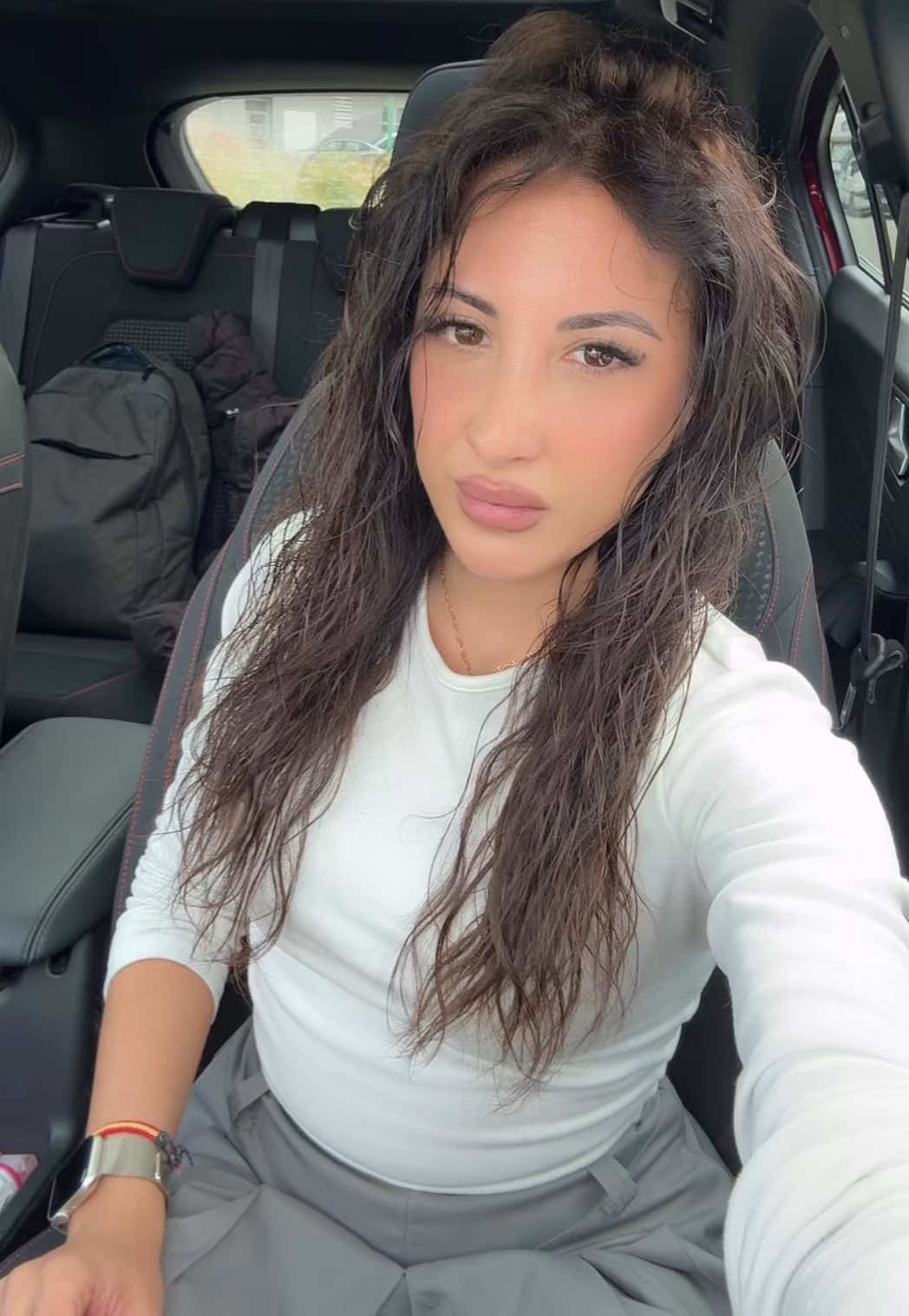 @S. Gonz&aacute;lez