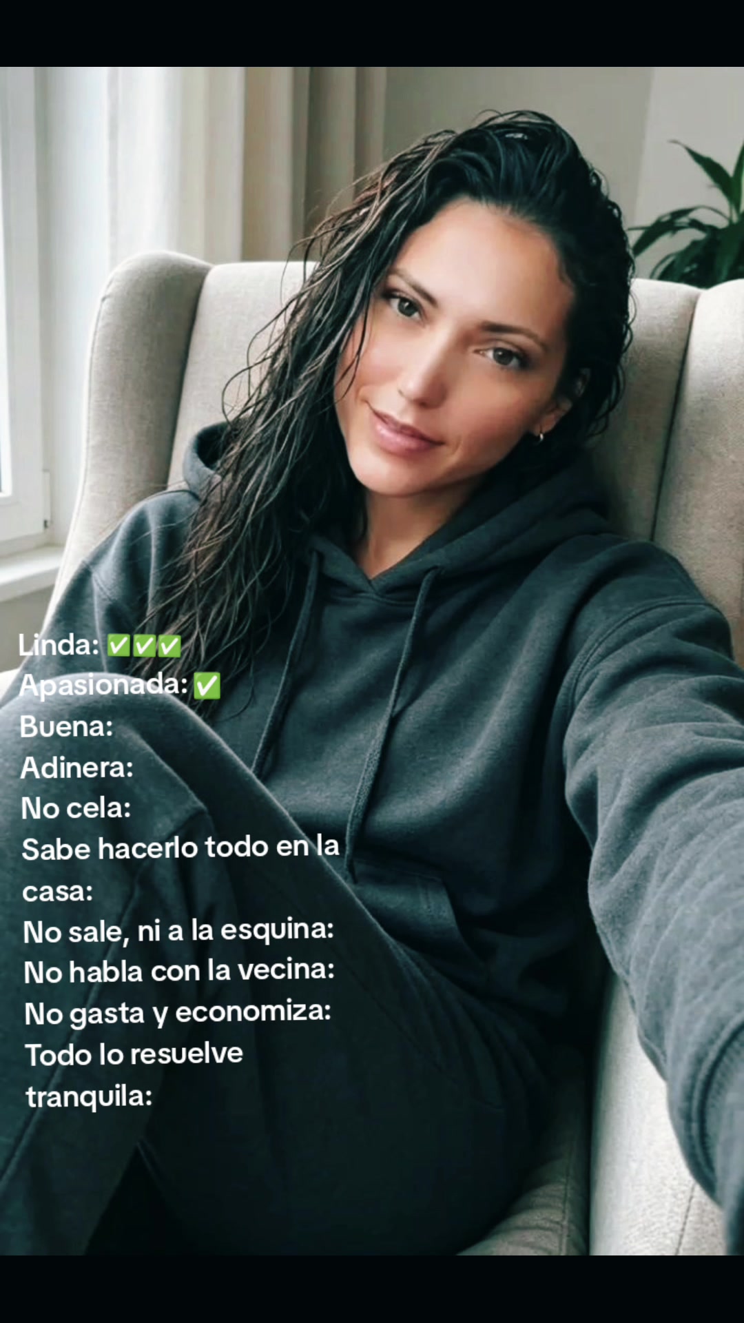 @Mónica Valentina