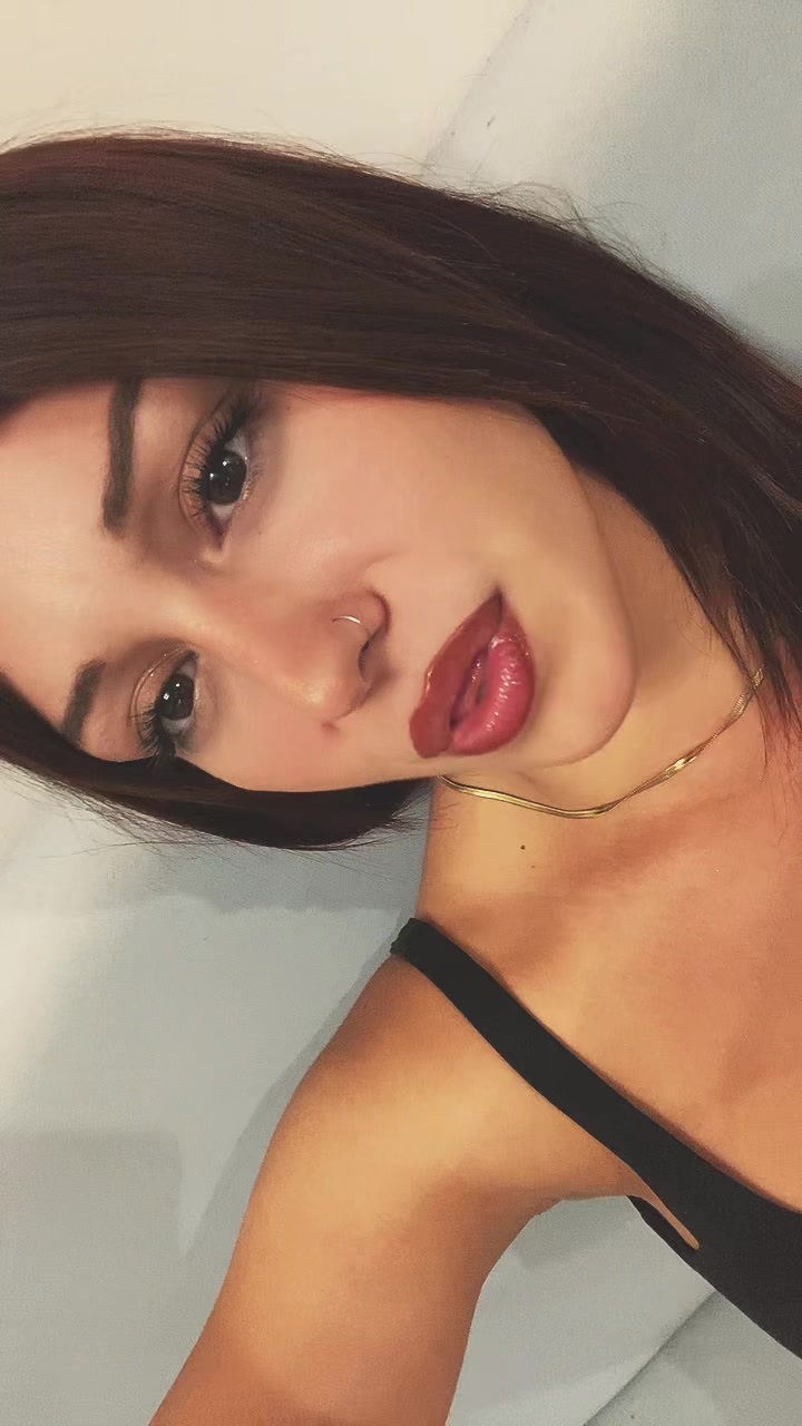 @Dimitraa💋