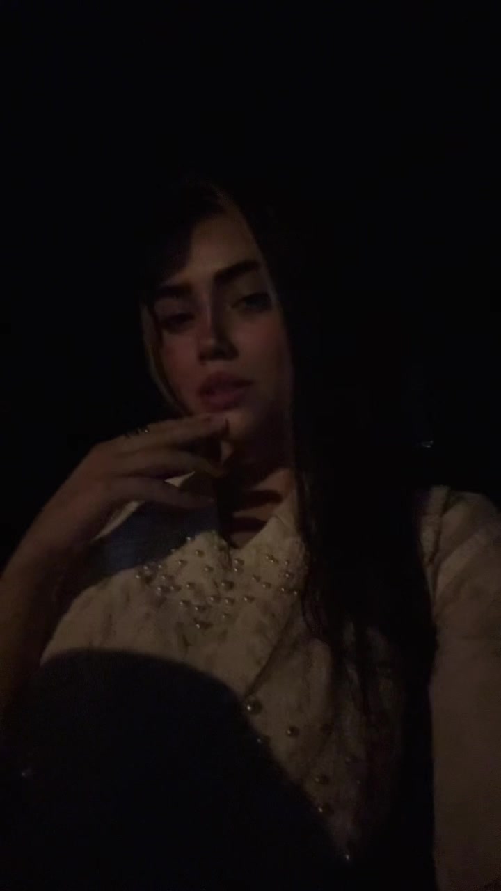 @Niayesh Khanian
