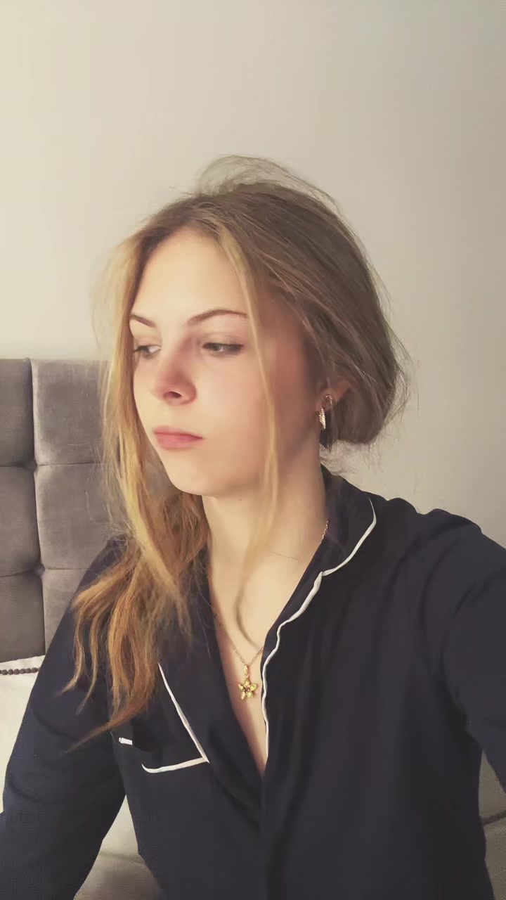 @𝑒𝓁𝑜𝒾𝓈𝑒