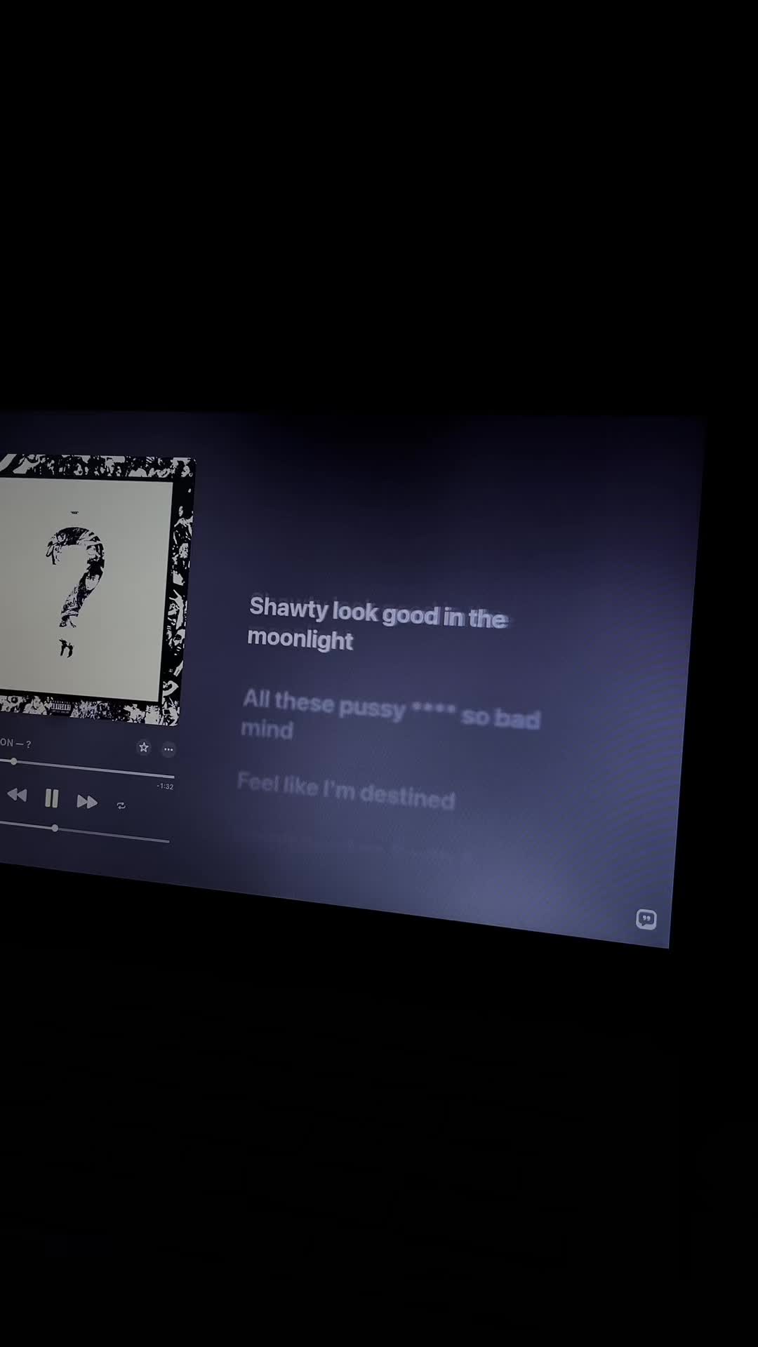 @LyricsForU🎧