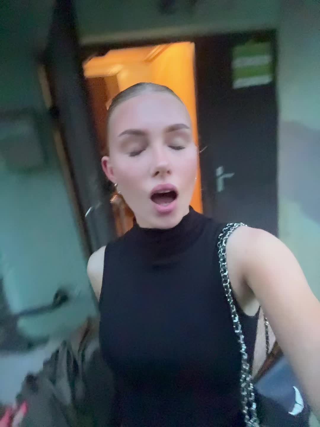 @leia