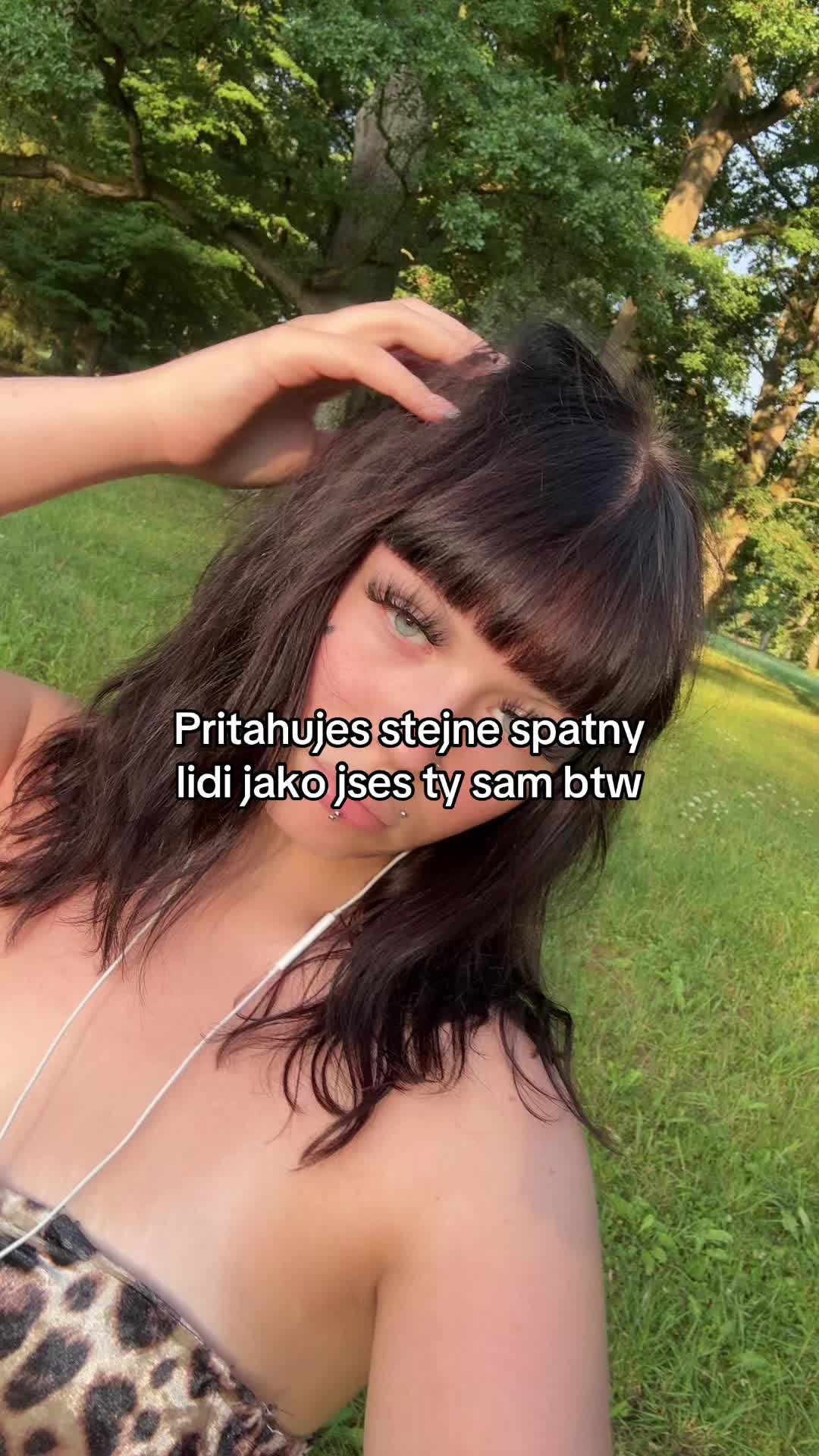 @Bůh