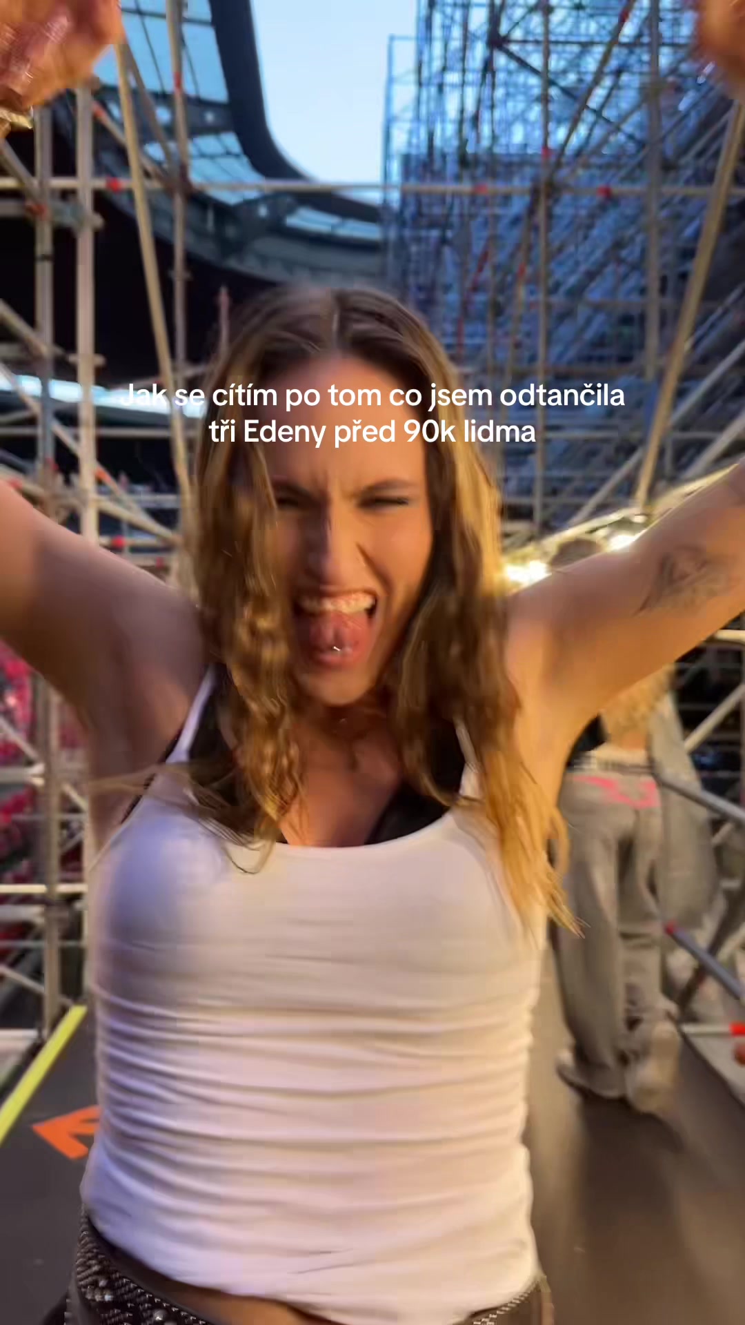 @Adriana