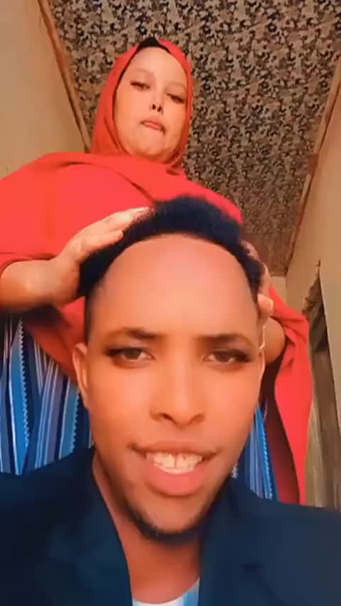 @jeylani 🙅🙅🖐