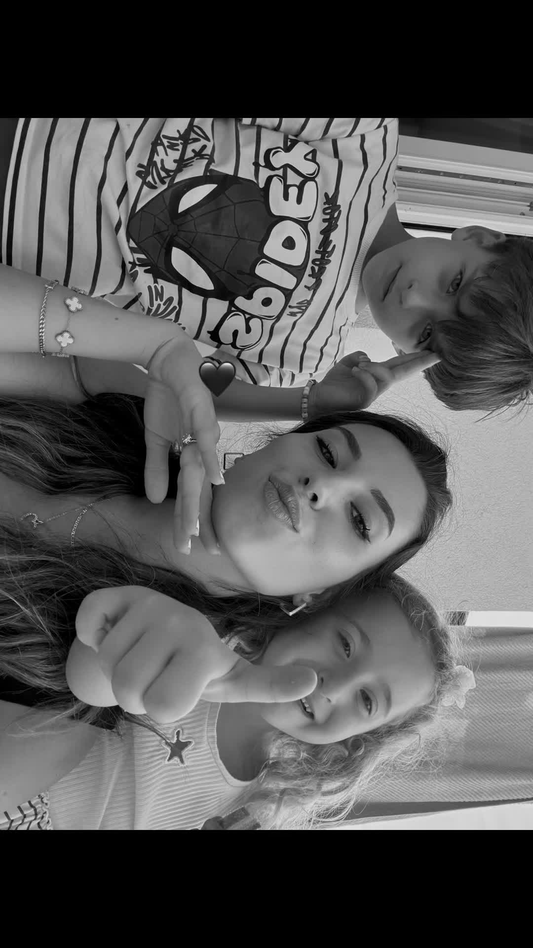 @𝐞𝐝𝐨𝐧𝐚❥