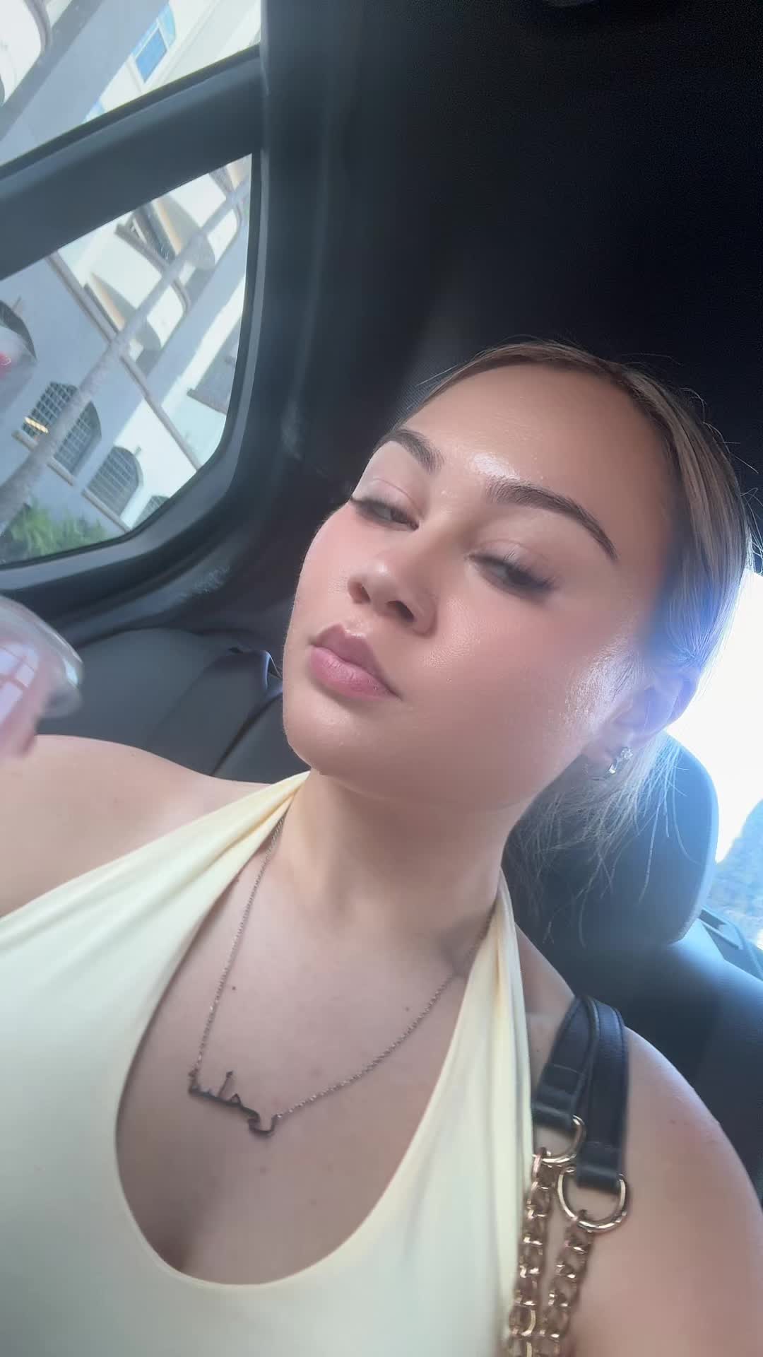 @🪩