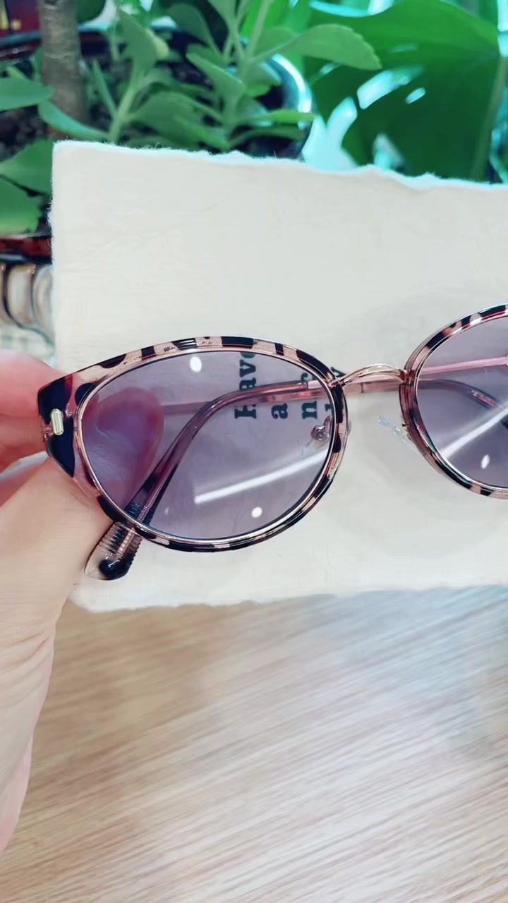 @Design Glasses