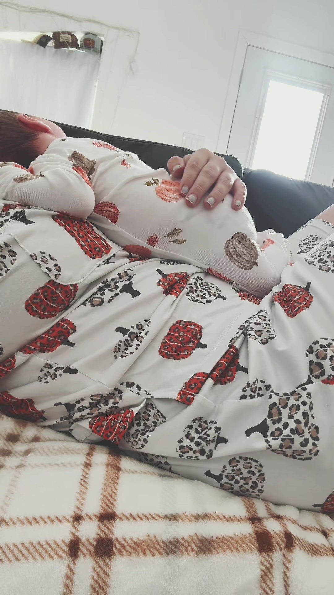 @Grace {TravelingSAHM}