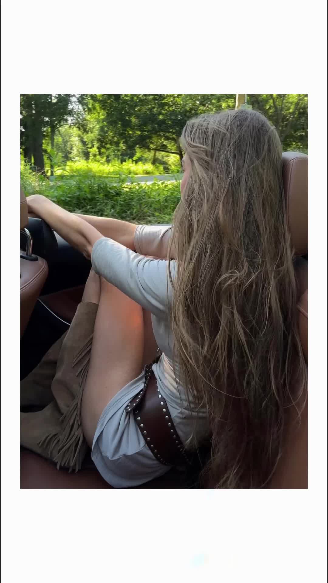 @vi