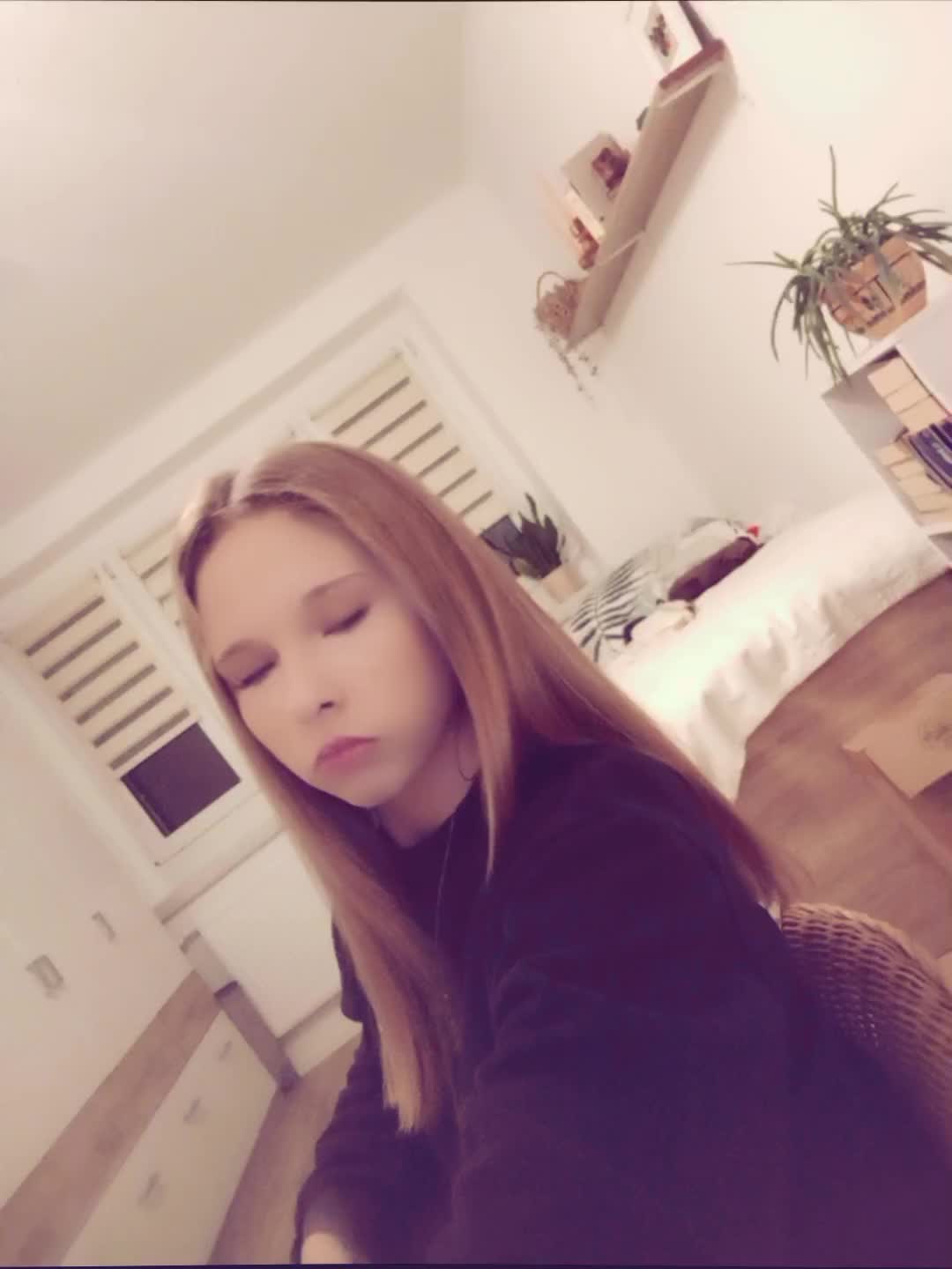 @eywaa.laraa09
