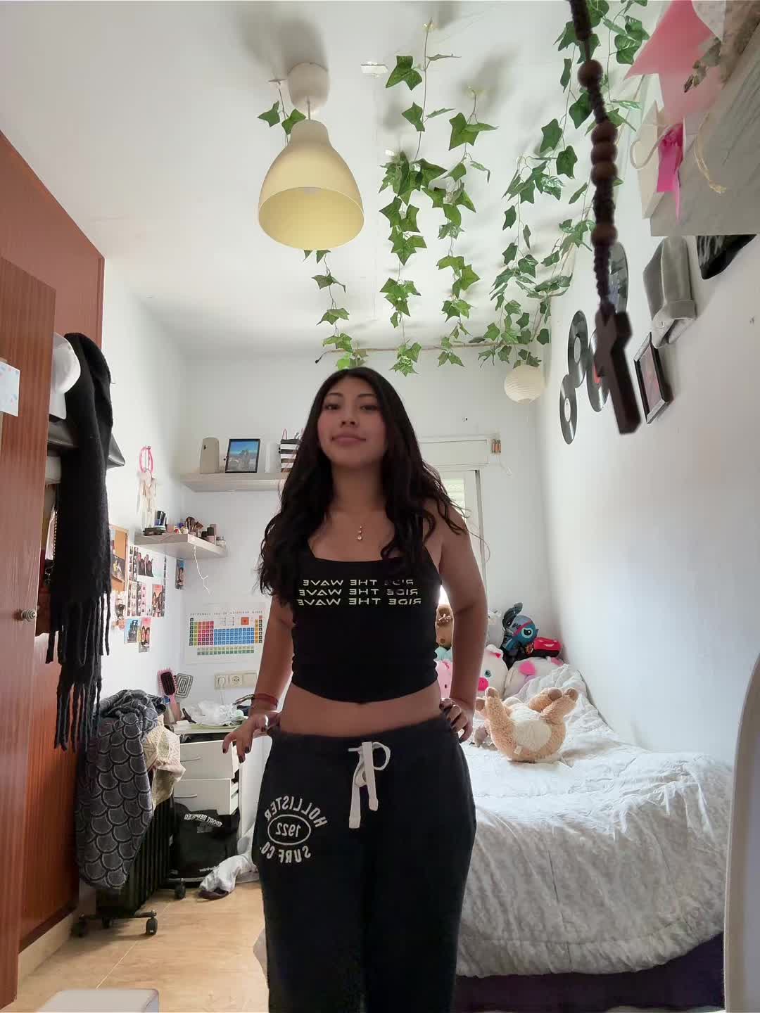 @&Ntilde;ustha Ot