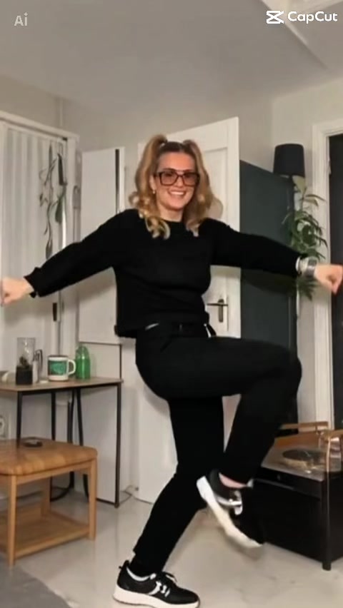 @Janine Parody Queen