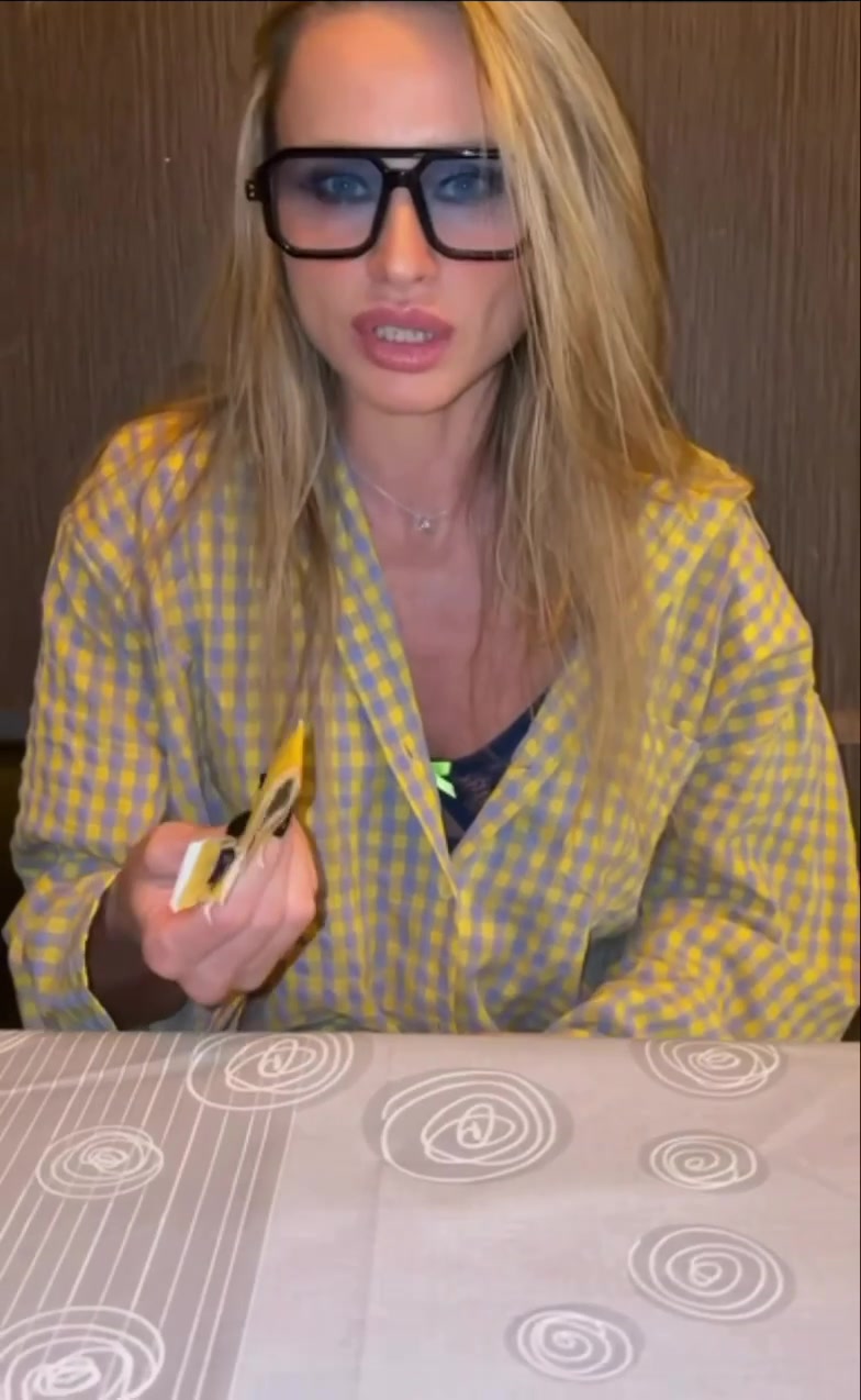 @monikstar___