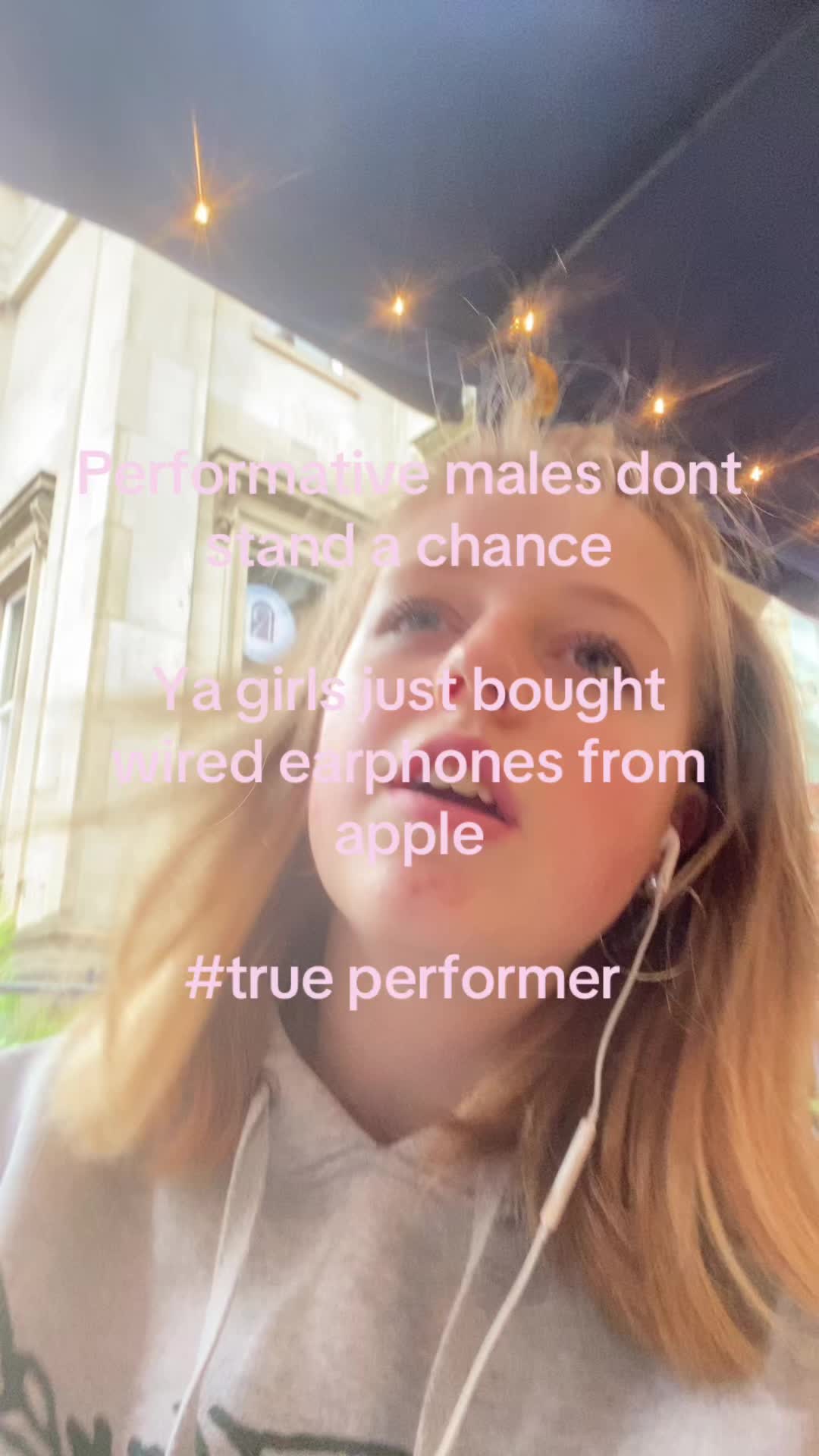@𝐀𝐧𝐠𝐞𝐥𝐢𝐜 ⋆ ˚。⋆୨୧˚