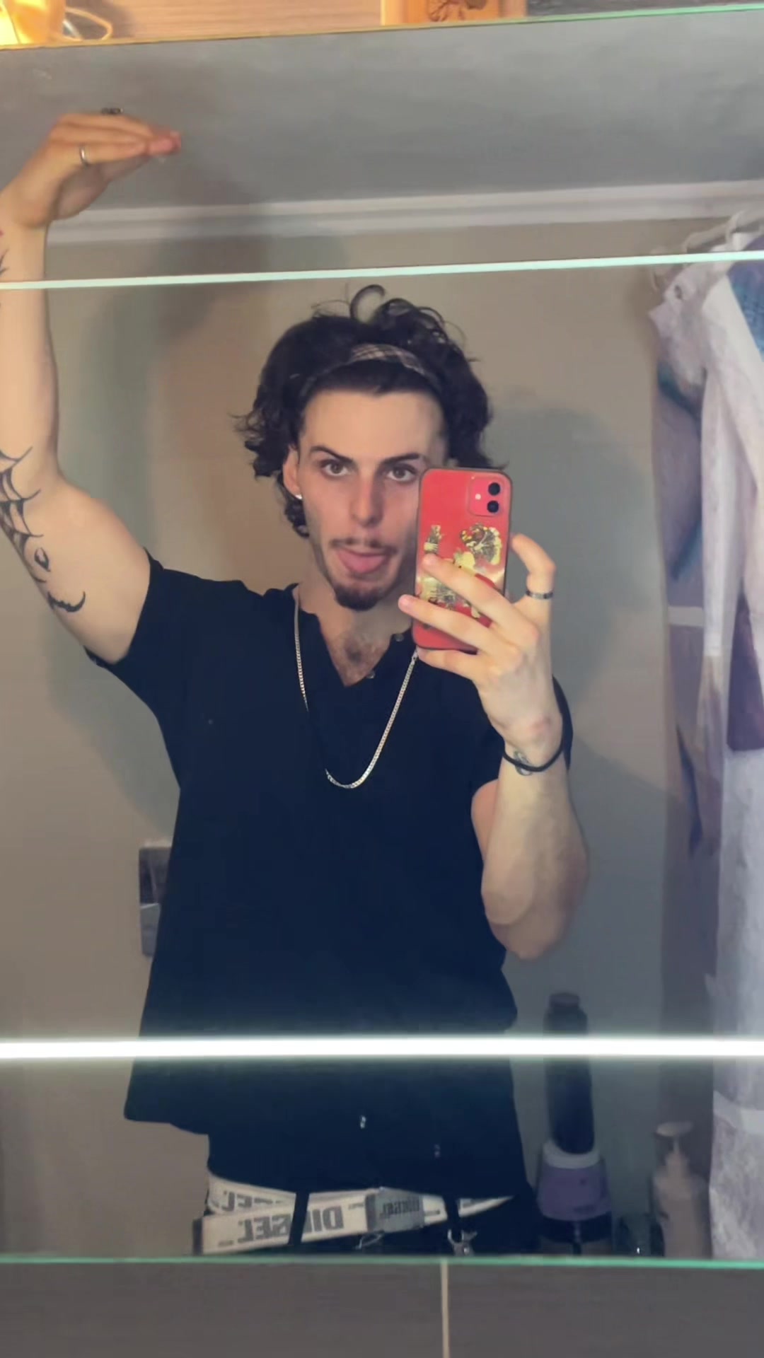 @Plainboi RoY$