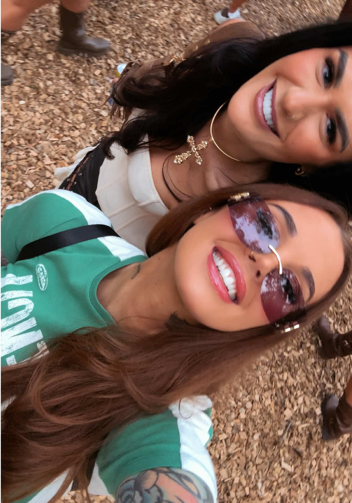 @itslaurendotcom