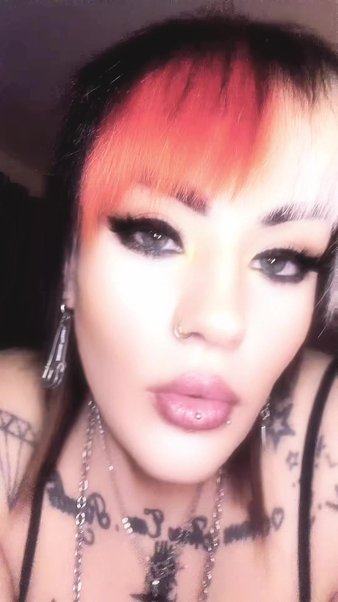 @☽◯☾₊ThiccThighs&PrettyEyes₊☽◯☾