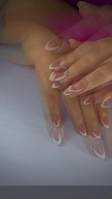 @Nailcouture by Bernadett