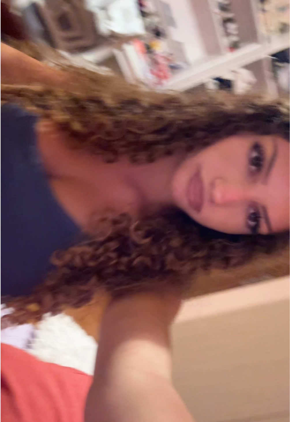 @𝓥𝓪𝓵𝓵