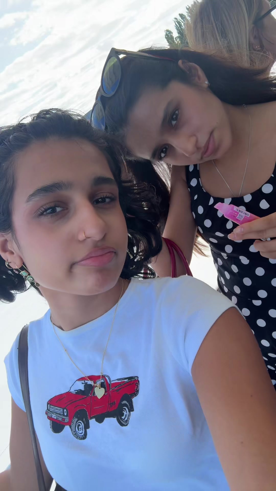@nishka & chiara