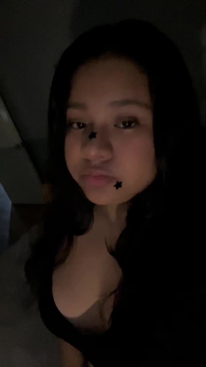 @Emi melanie